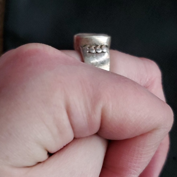 Thick heavy sterling  silver band with raw Moonsto - Picture 2 of 7